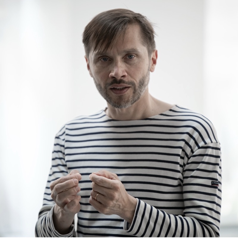 Caspar Schjelbred – physical improvisation teacher and founder of Impro Supreme.